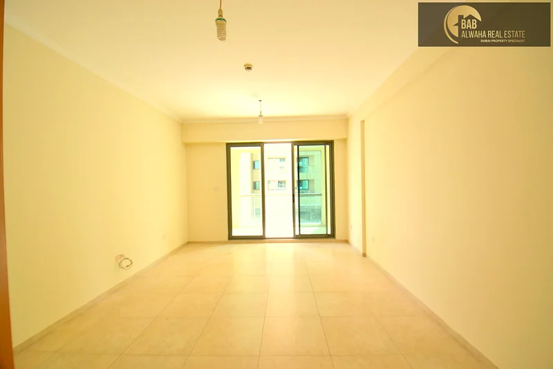 SPECIOUS 2 B/R + MAIDS WITH 2 PARKING CLOSE TO LULU63977889060225113