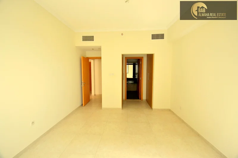 SPECIOUS 2 B/R + MAIDS WITH 2 PARKING CLOSE TO LULU63977889060225114