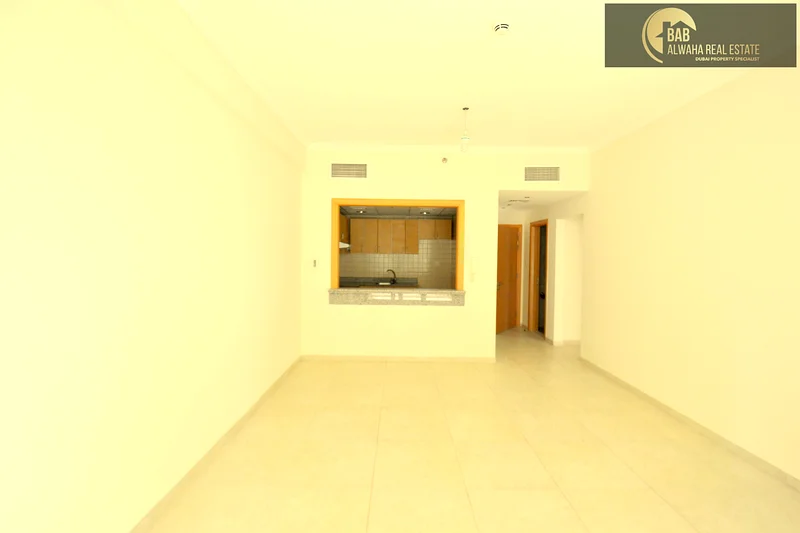 SPECIOUS 2 B/R + MAIDS WITH 2 PARKING CLOSE TO LULU63977889060225110