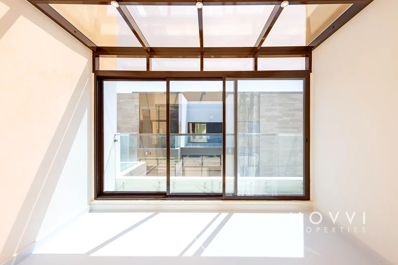 Upgraded | Handed Over | Modern | Luxurious63991820775682113