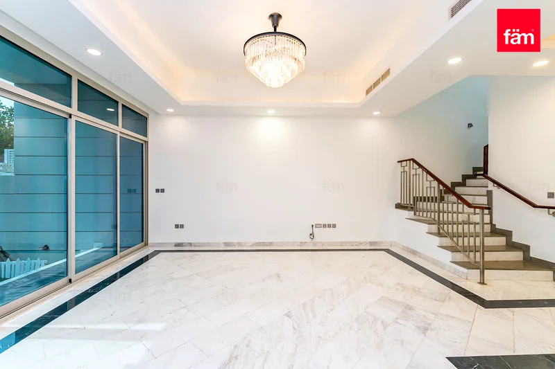 Corner | Vacant | Near Parks, School | Best Unit63763486770563114