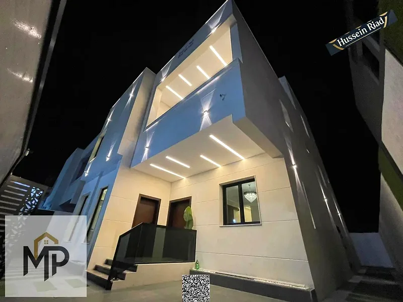 Luxury villa with 6 master bedrooms with built-in wardrobes, including registration fees63882550774402114