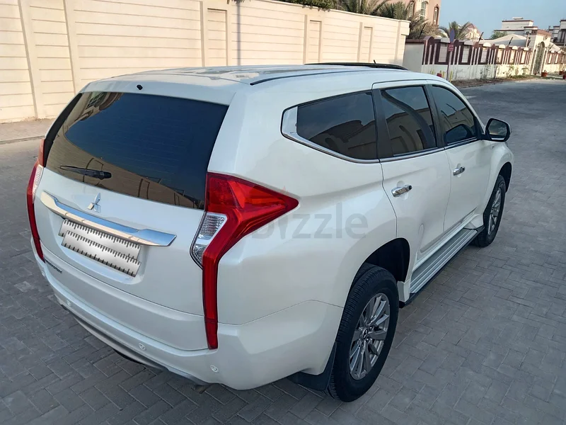 2019 Montero Sport. Very well maintained63612068318723114