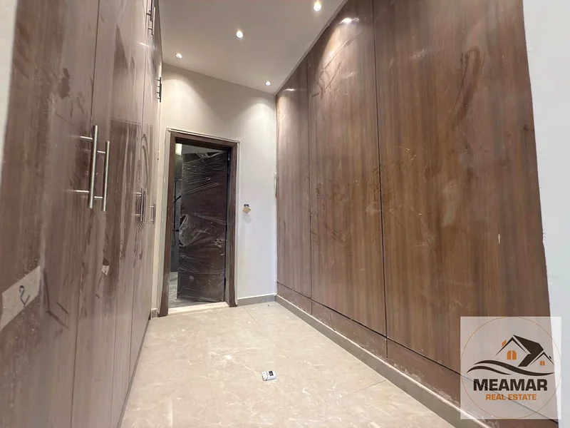 فيلا للبيع، بما في ذلك رسوم التسجيل ورسوم الملكية، بسعر خاص63905344544130114