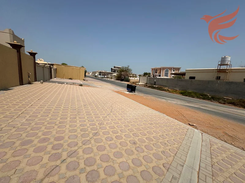 فيلا واسعة مكونة من 3 غرف نوم للإيجار في الدhait الجنوبية63814659771265112