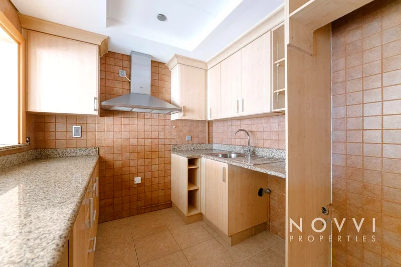 Beach Access | Vacant Now | Spacious Layout63804974876547114
