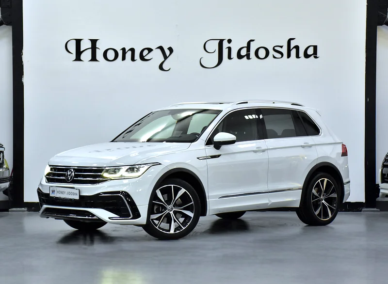 AED 2,487 EMi at 0% DP | Volkswagen Tiguan R-Line 4Motion ( 2024 Model ) in White Color GCC Specs63613464481281110