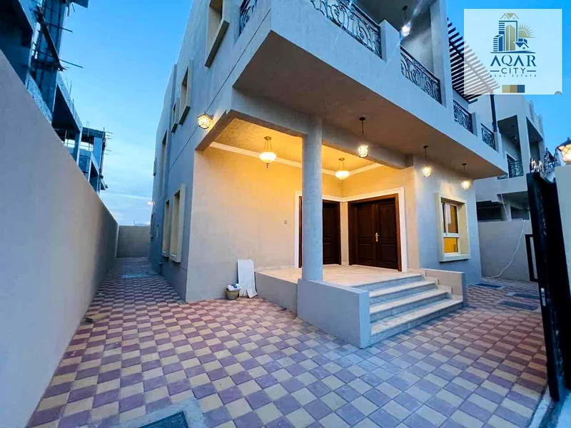 For sale, a villa, including registration fees, in an excellent location, freehold for all nationalities.63905218113923111