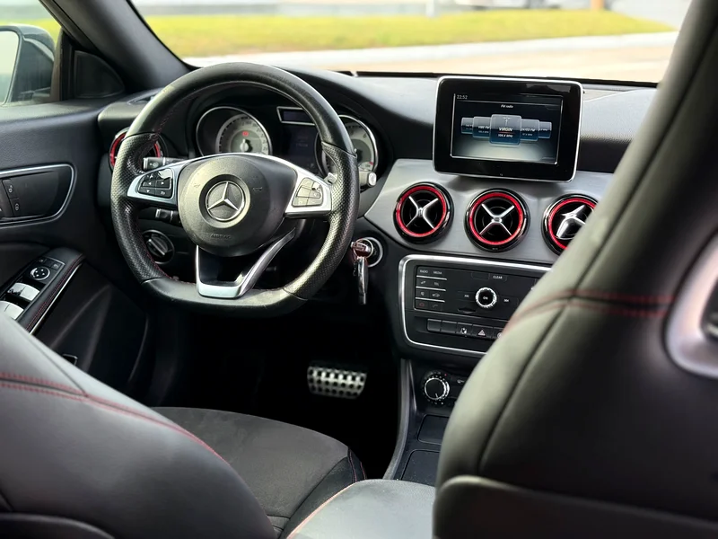 بيع عاجل / MERCEDES CLA250 4matic AMG / مواصفات الخليج / خيار كامل / محفوظ جيدًا، جاهز للقيادة !!!63613462191873114