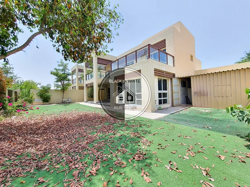 Spacious 4 BR + Maids | Unfurnished | Malibu Villa63813947565826113