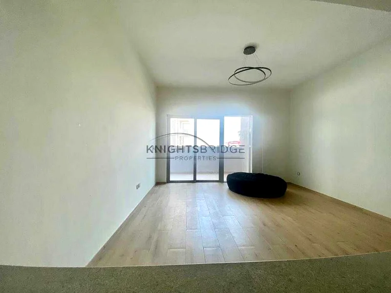 Exclusive Unit | Close To Metro | Price To Sell63941386637443111