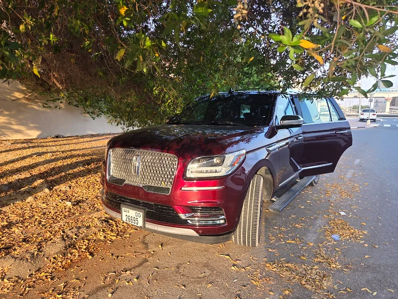Lincoln Navigator Presidential 2020 | GCC Specs | First Owner63613734700033112
