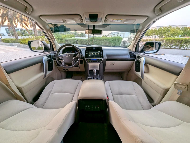 TOYOTA PRADO 2022 V4 2.7L ACCIDENT FREE LOW MILEAGE IN EXCELLENT CONDITION63612451166851112