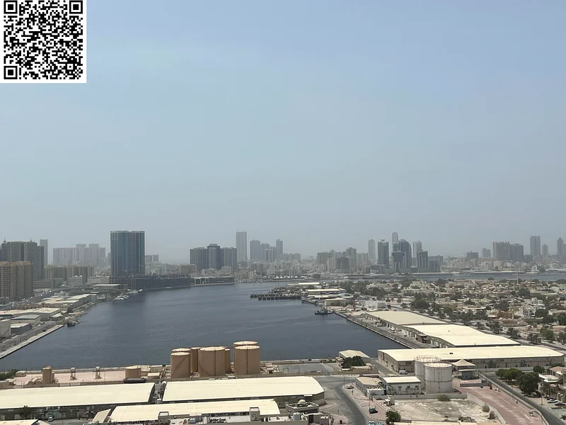 الشقة الفاخرة المكونة من غرفتين نوم مع قاعة فاخرة، تشطيب سوبر ديلوكس، حمامين مع شرفة، إطلالة بحرية رائعة، موقف سيارات مجاني63708498391937110