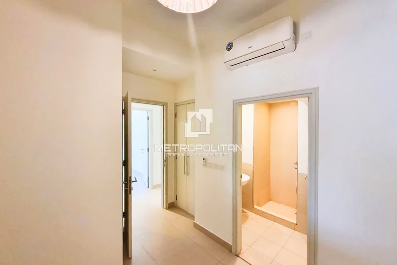 Corner Unit | Gated Community | Single Row63754831015041114