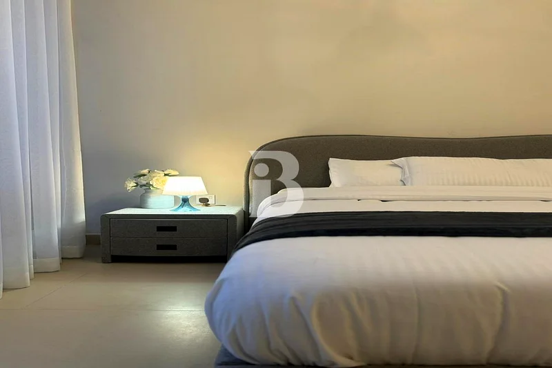 SERENE VIEWS | ELEGANT DESIGN | BEST LAYOUT64027240338818114