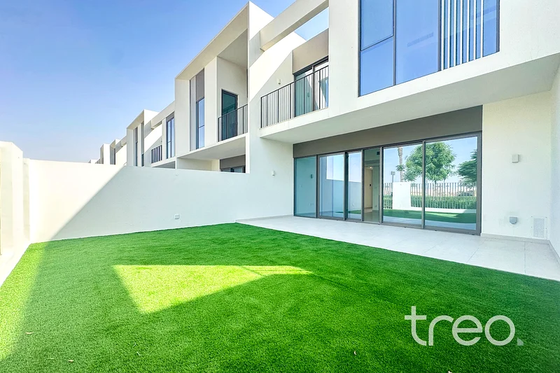 Close to Pool | Single Row | Park Facing63732482400643110