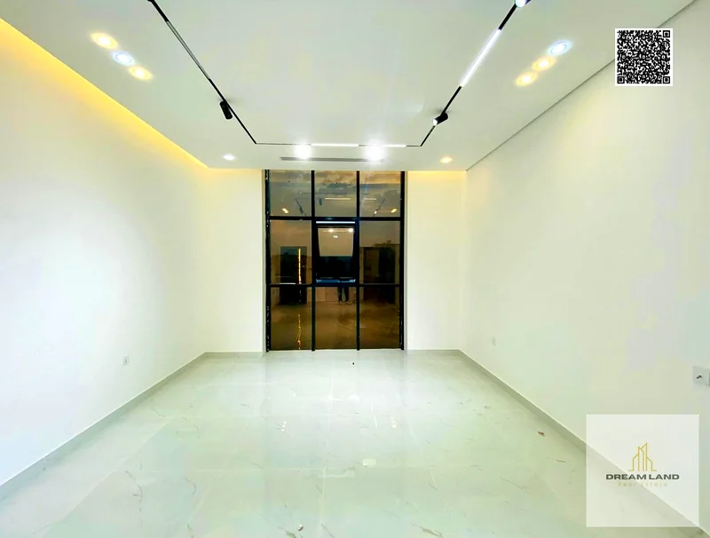 Including registration fees, stone facade with a roof and heat-insulating glass, modern, freehold, close to all services, without service fees, owners63904698124674113