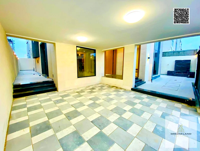 Including registration fees, stone facade with a roof and heat-insulating glass, modern, freehold, close to all services, without service fees, owners63904698124674111