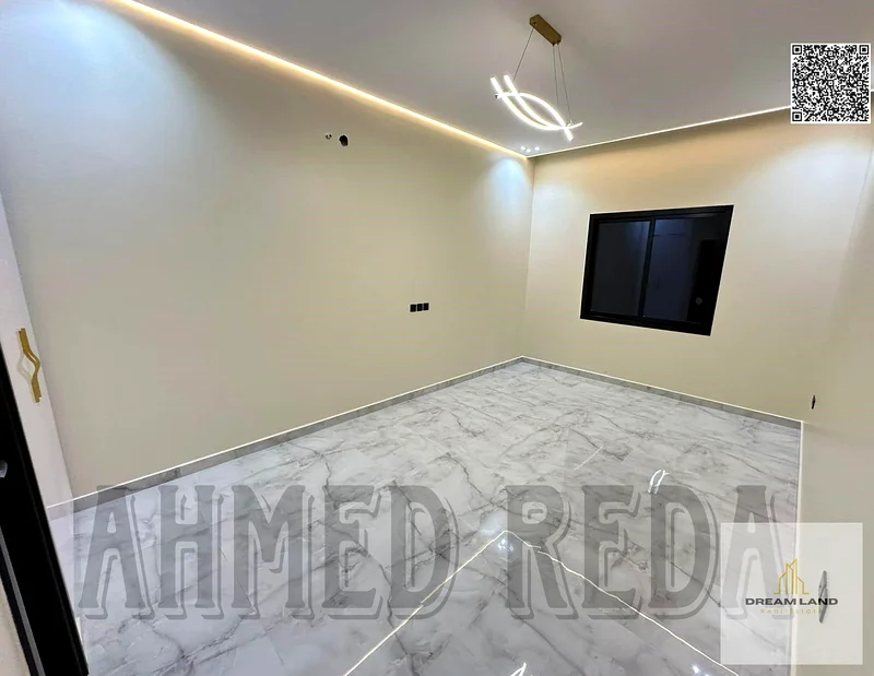 Villa for sale in Ajman, Al Helio 1 area. The villa consists of 3 master bedrooms, a majlis, a hall, and a maid's room.63892909232386114