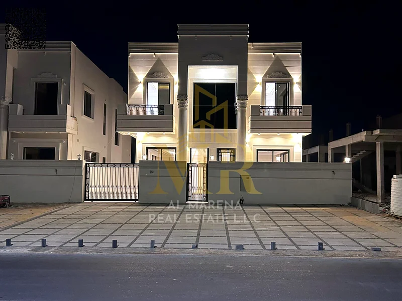 A villa directly from the owner, with personal finishing, on a main street, close to all services. Freehold for all nationalities and without a down p63904697933058114