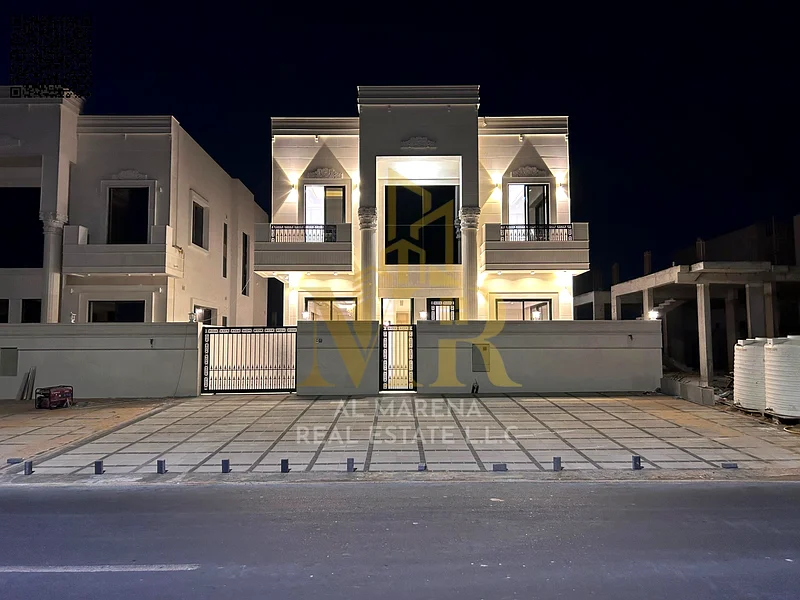 A villa directly from the owner, with personal finishing, on a main street, close to all services. Freehold for all nationalities and without a down p63904697933058110