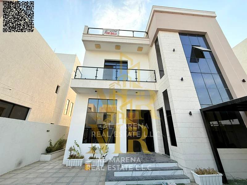 A villa directly from the owner, with personal finishing, on a main street, close to all services. Freehold for all nationalities and without a down p63904570363651114