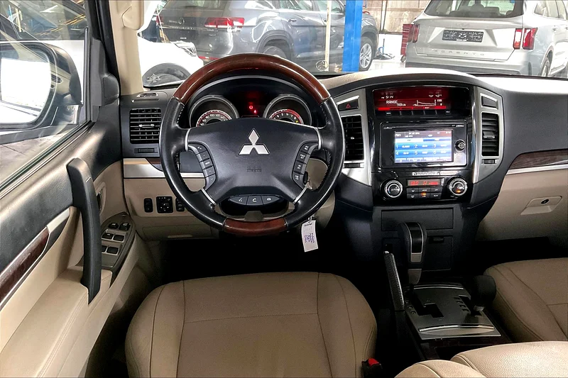 ميتسوبيشي باجيمو جي إل إس هايلين 2020 • انخفاض كبير في السعر • 43200863612069804802113
