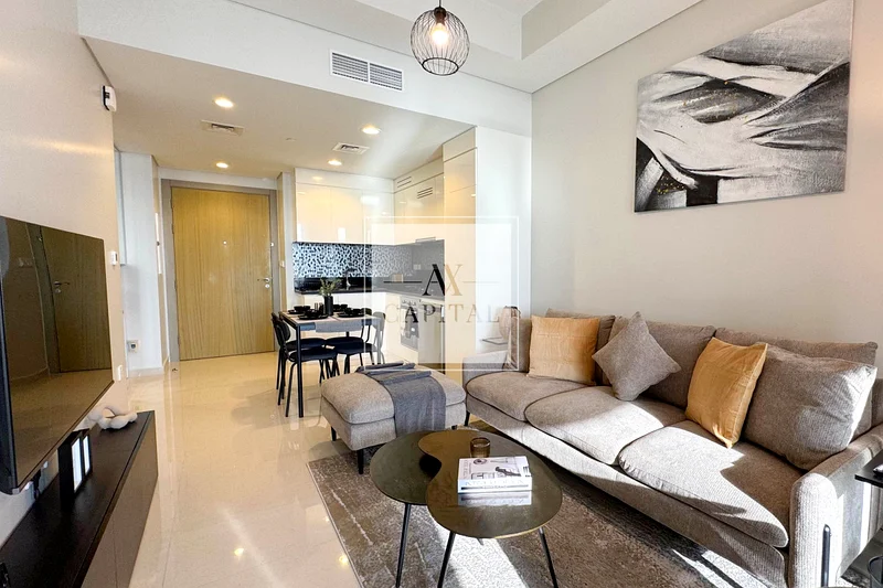 High Floor | Luxurious | Available from October63795425043587110