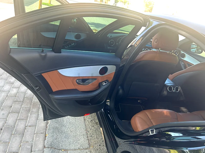 Mercedes C20063613133663747111