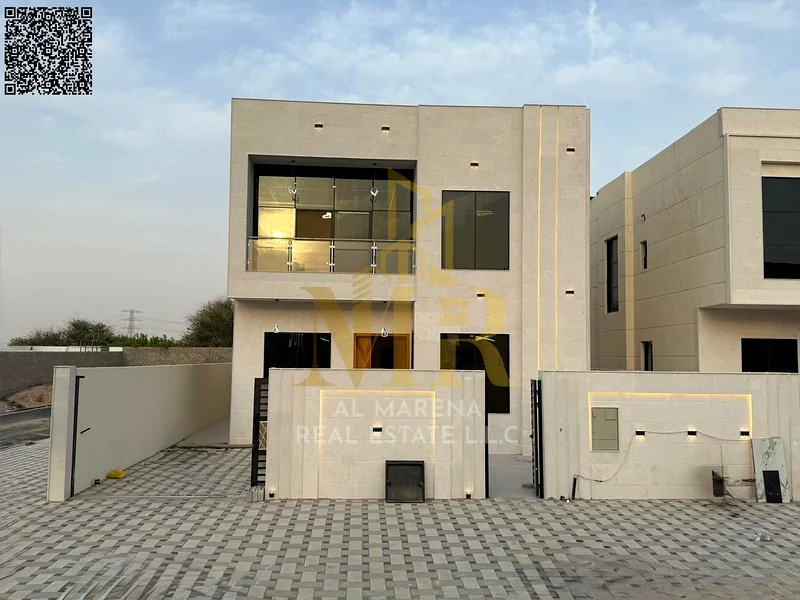 A villa with a price inclusive of registration and ownership fees on the main street, ready for occupancy in the most upscale areas of Ajman. Freehold63905218377473112