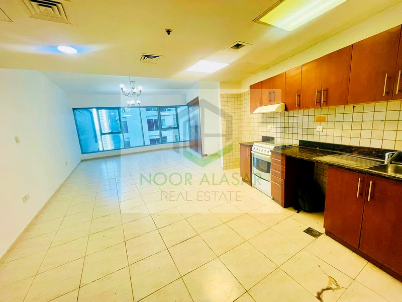 Ready To Move || Huge Size || With Parking,Pool,Gym63731455959555112