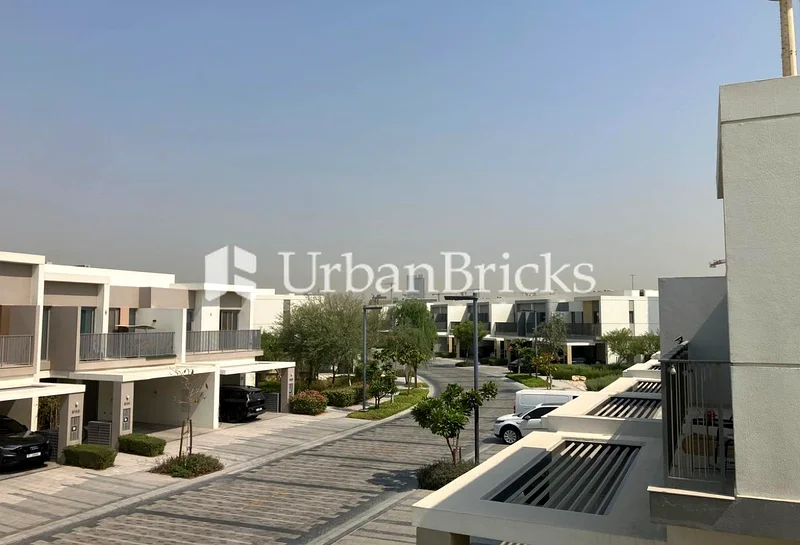 Landscaped | Single Row | Vacant63733234520706110