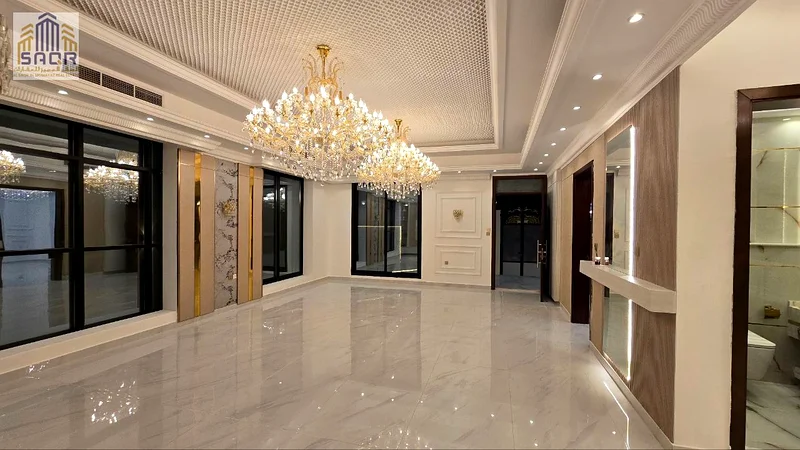 Corner palace on two streets / Freehold / No service fees / Price inclusive of fees63911828180610114