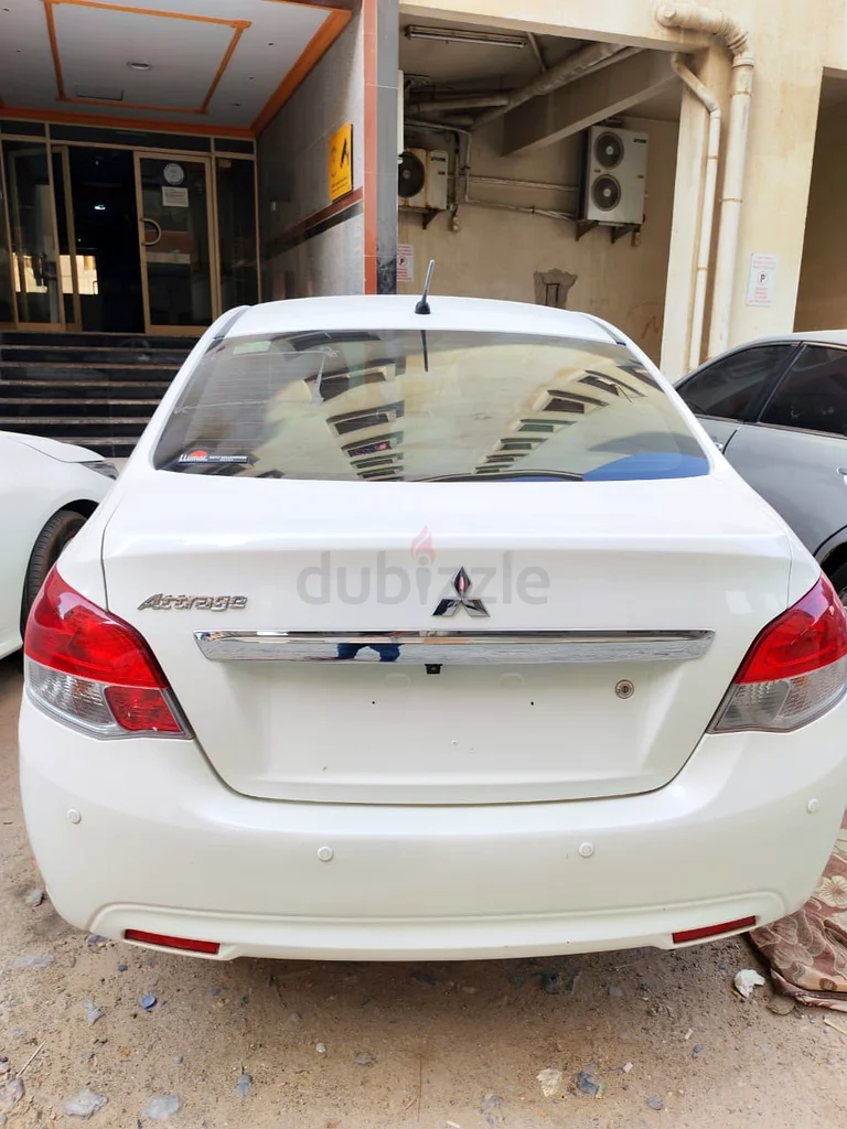 Mitsubishi attrage 201963612068583939114