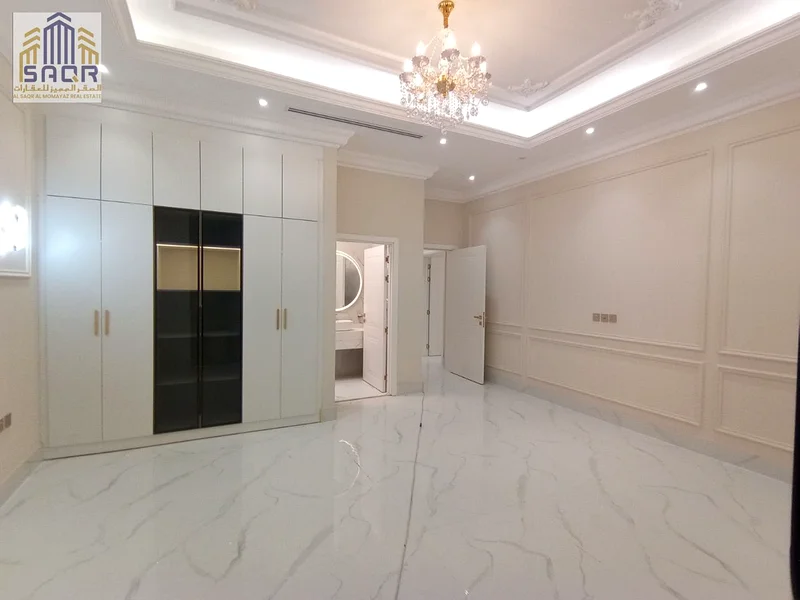 فيلا بتصميم كلاسيكي / جاهزة للسكن مع الكهرباء والمياه / ملكية تامة / شاملة الرسوم63911828198273114
