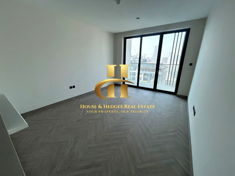 مطبخ مجهز بالكامل | شاغر | تخطيط واسع63784611189761110