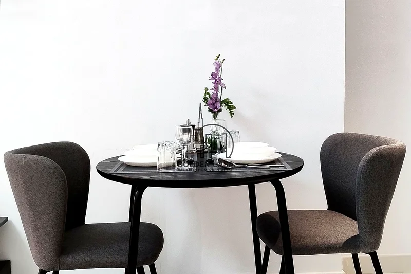 Elite 6 | Stylish & Furnished63831616812161113