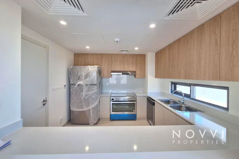 Vastu | Brand New | Close to Beachfront | Rooftop63752076608769114