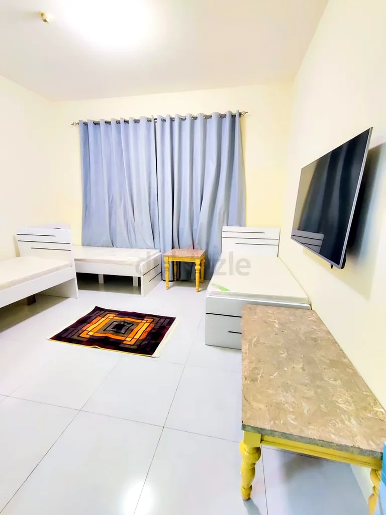 Hot Offer || Brand New BED SPACE for rent for Executive Male63624723513858112