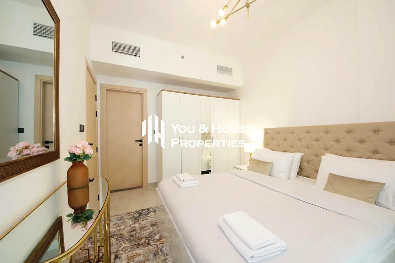 Stylish & Luxury Furnished 2 BR I On High Floor I With Pool & Creek View63740102472195114