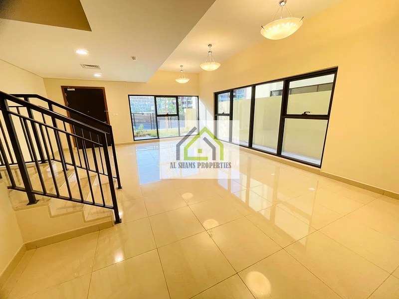 ONE CALL | ONE AGENT | MULTIPLE OPTIONS IN JVC63788236542210112