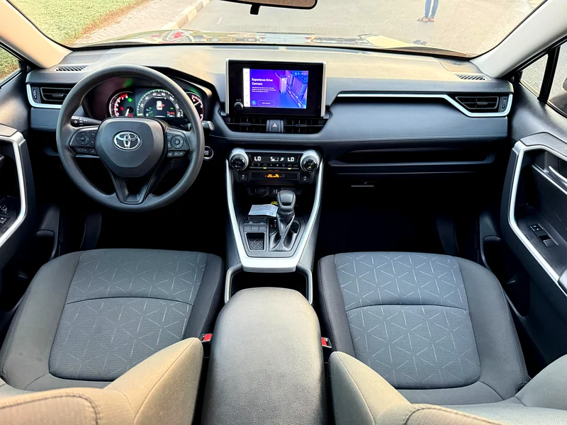 Toyota Rav4 XLE FULLOPTION 202463612792512385114