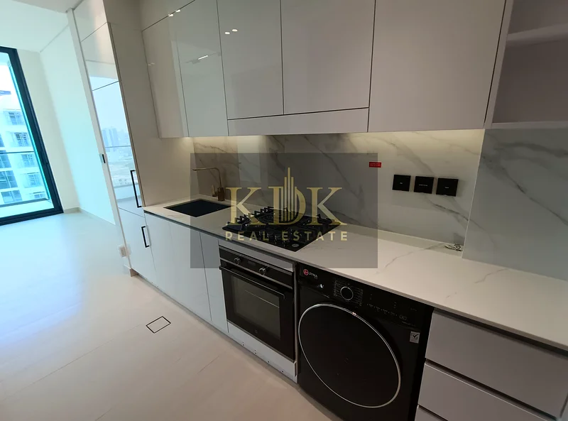 Bright Studio Apartment in Binghatti Azure, JVC – Available Now63785900742659110