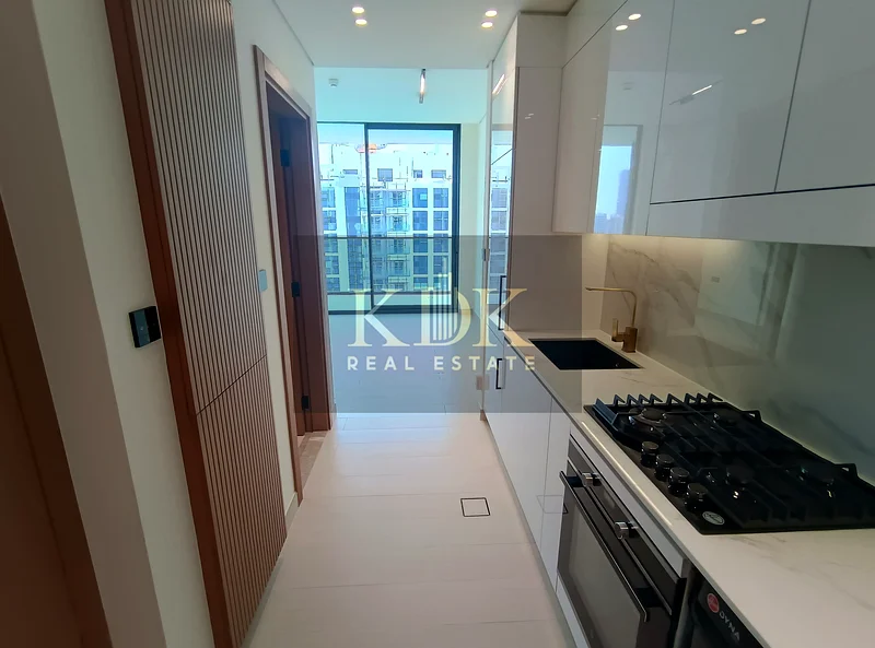 Bright Studio Apartment in Binghatti Azure, JVC – Available Now63785900742659112