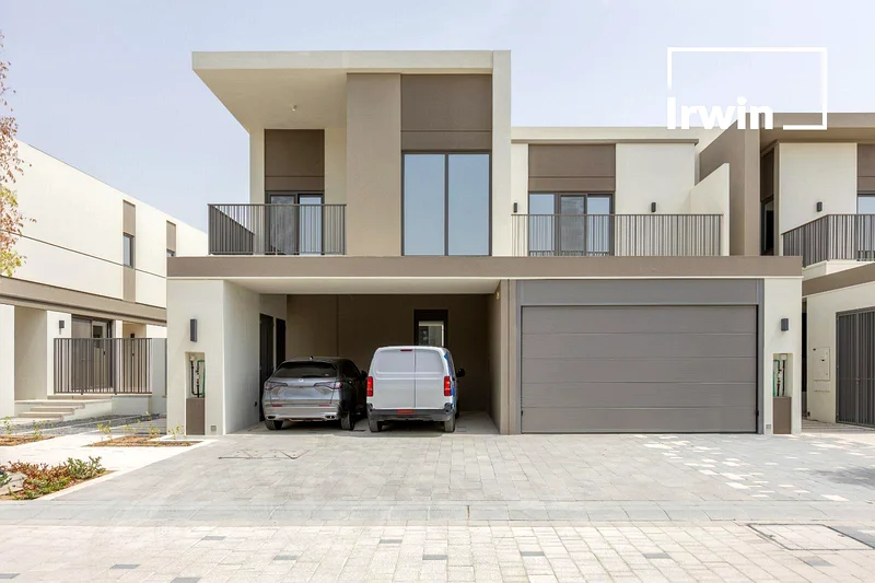 Brand New | Park Backing | Corner Unit63929454339457111
