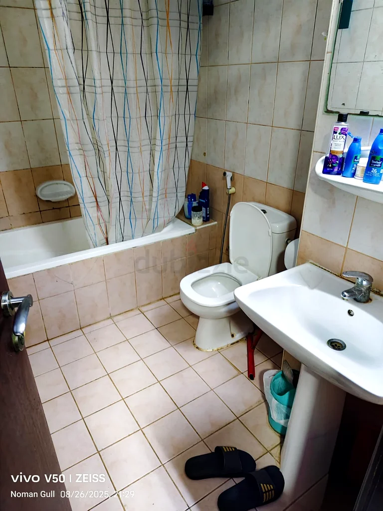 Executive Bed Space | Neat And Clean | All Bills Including In Rent63798014305155113
