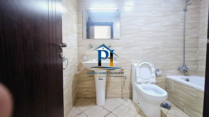 Executive Bachelor Allow Studio Apt Available Near to Zulekha Hosp63756782350081114