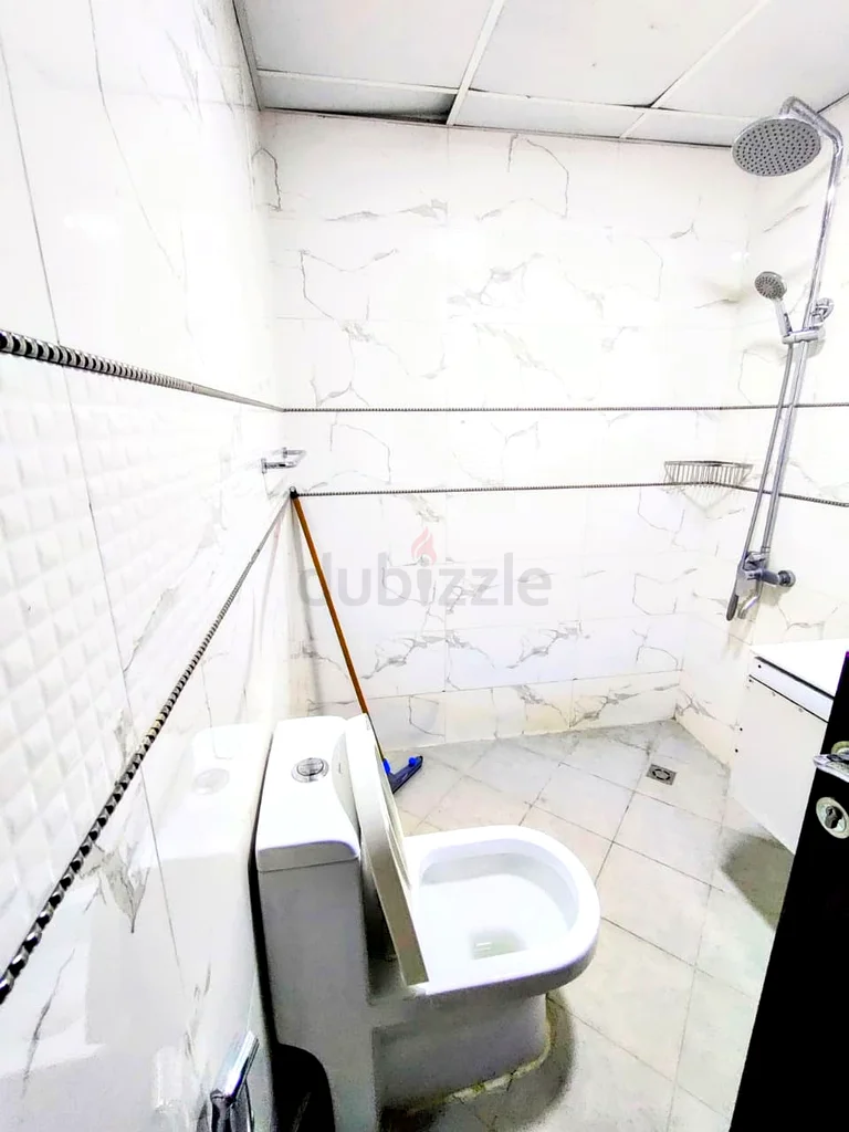Hot Offer || Brand New BED SPACE for rent for Executive Male63624723513858113