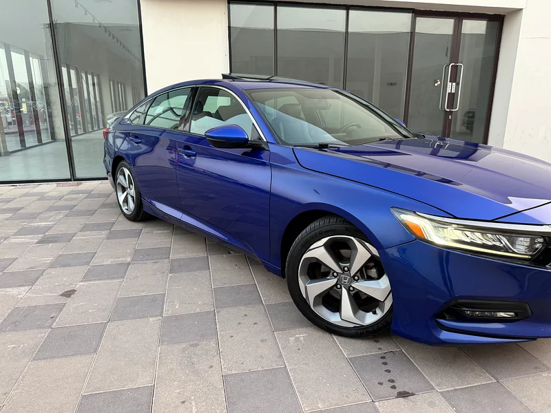 Honda Accord 2018 gcc full option free accident good condition63612064059777112